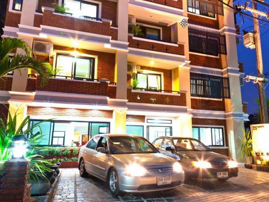 Spring@Tapae Hotel Chiang Mai Exterior foto